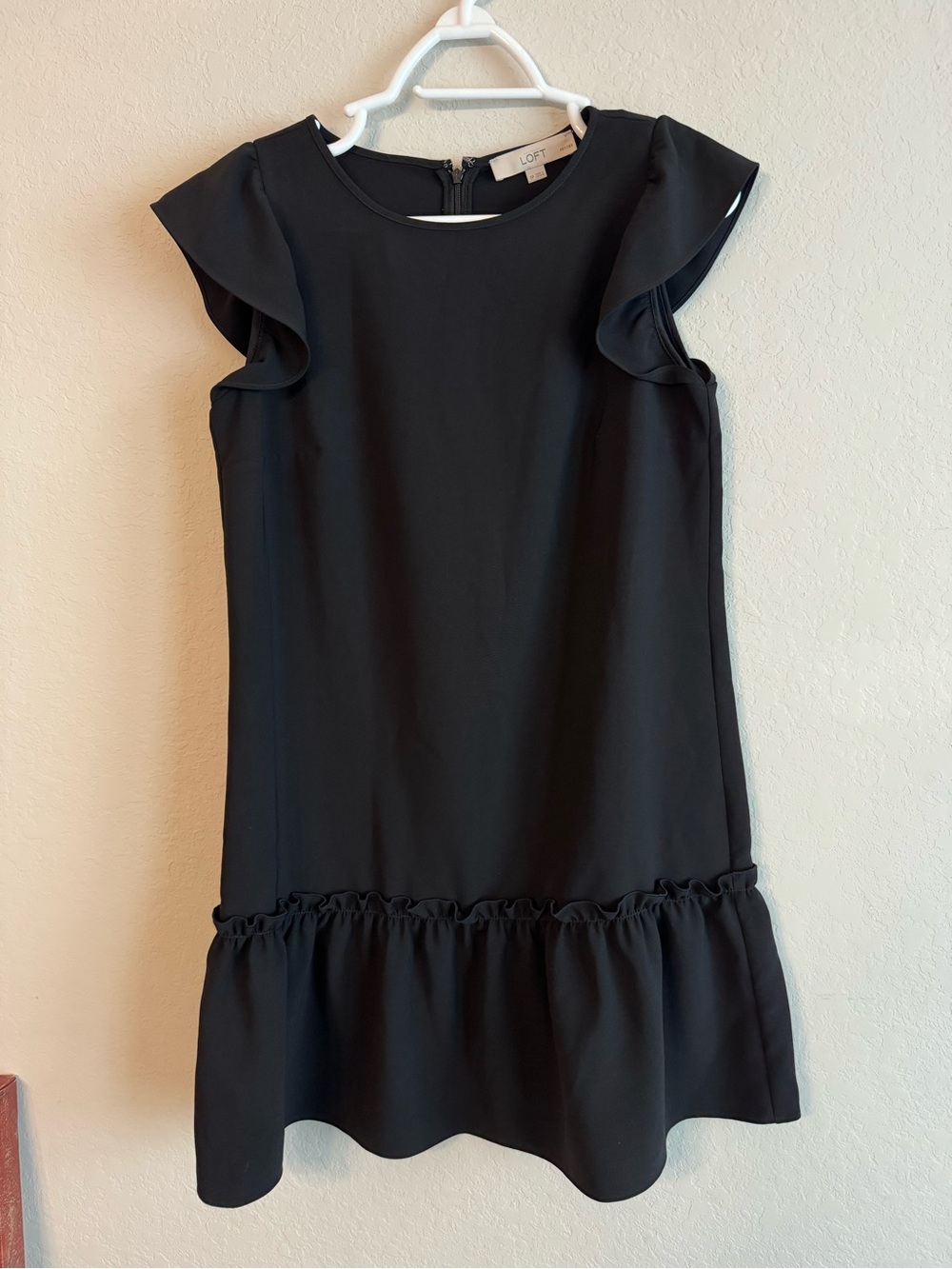 Loft Petite Small Black Shift Dress